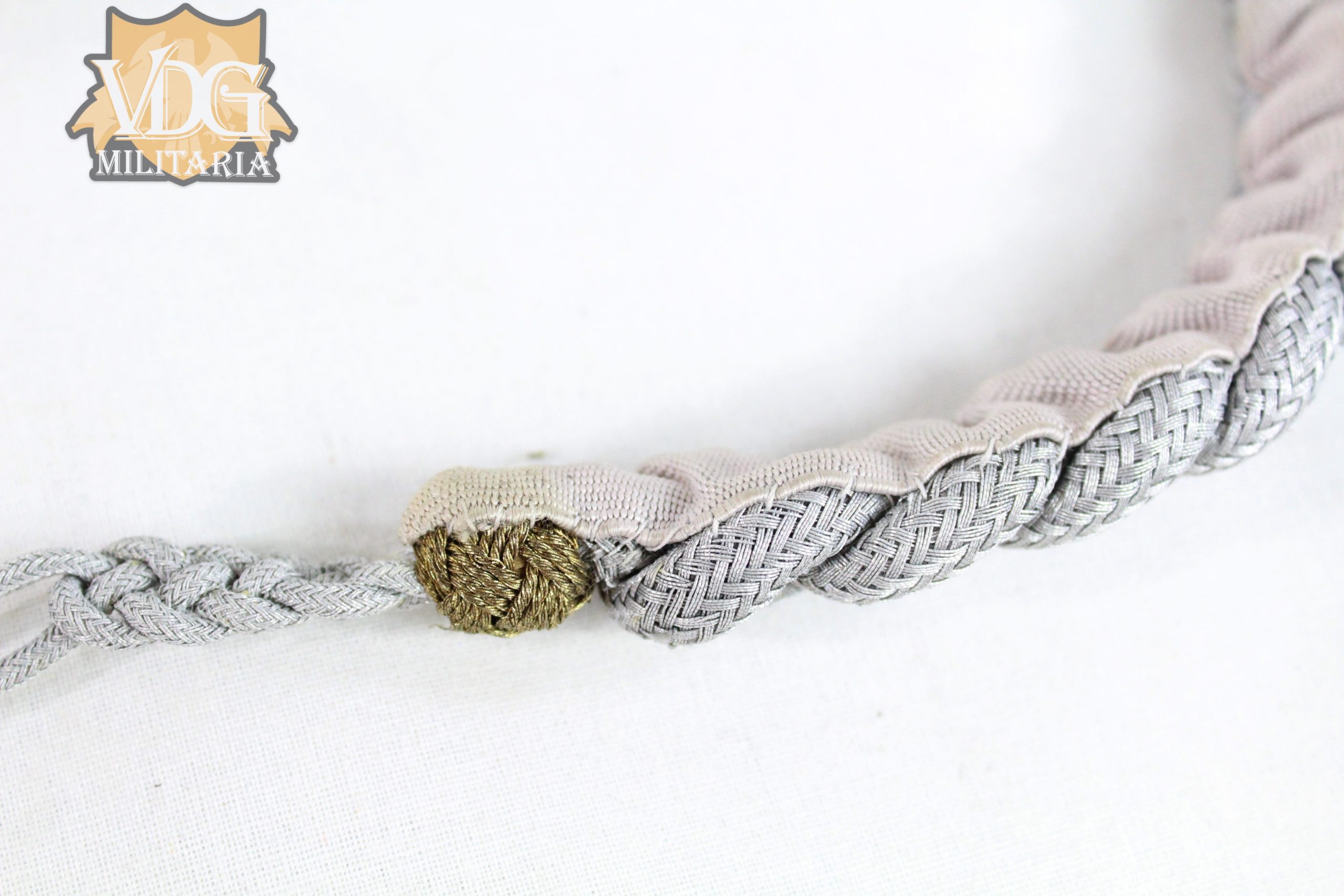 WW2 German Panzer Lanyard in Gold - Image 10