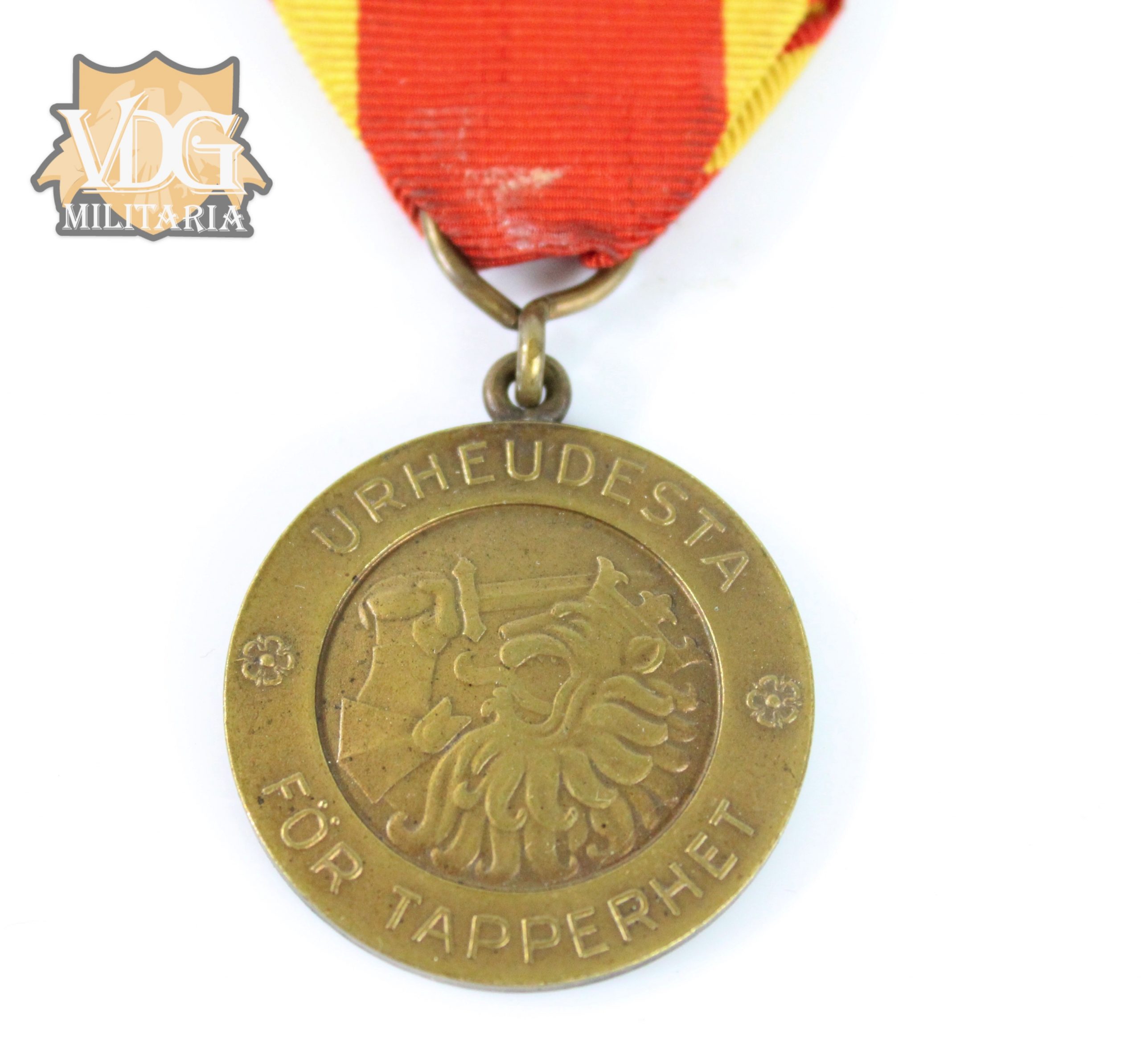 WW2 Finland Medal of Liberty 2nd Class 1941 Medal "Urheudesta För Tapperhet" - Image 3