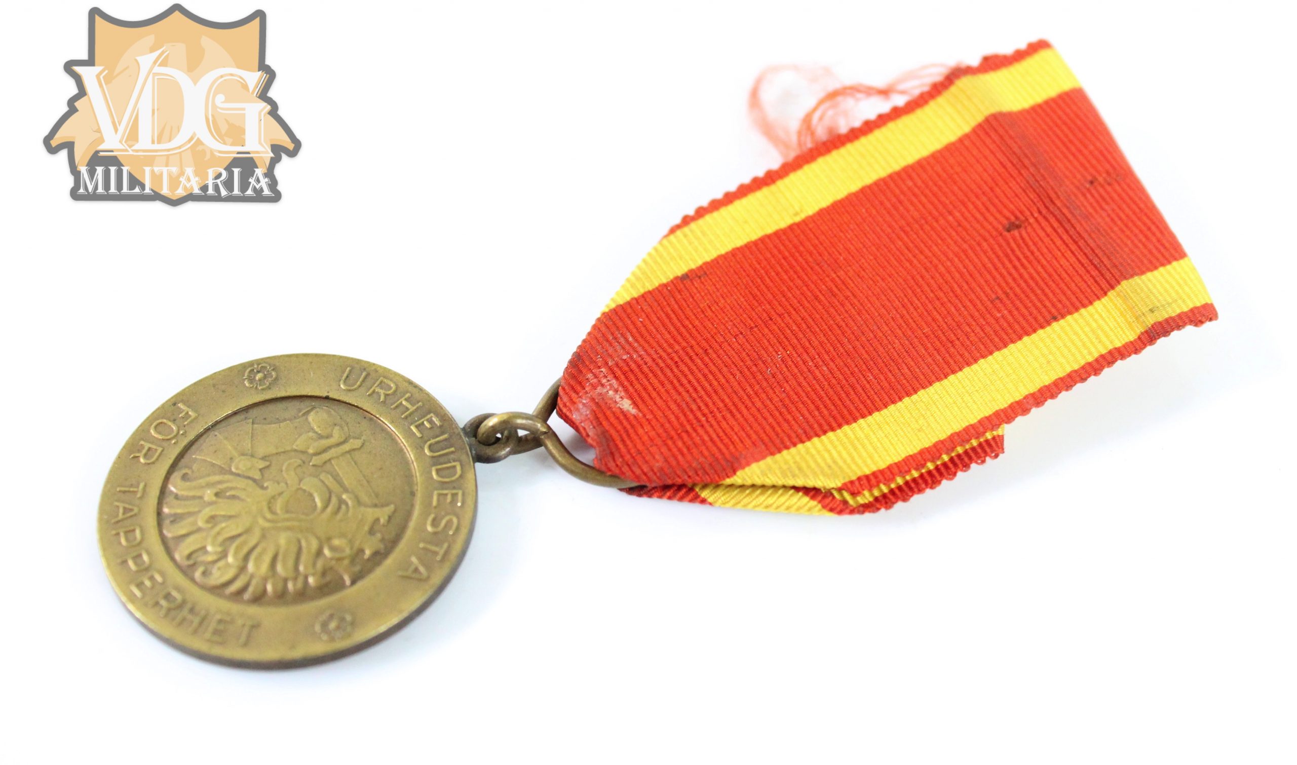 WW2 Finland Medal of Liberty 2nd Class 1941 Medal "Urheudesta För Tapperhet" - Image 2
