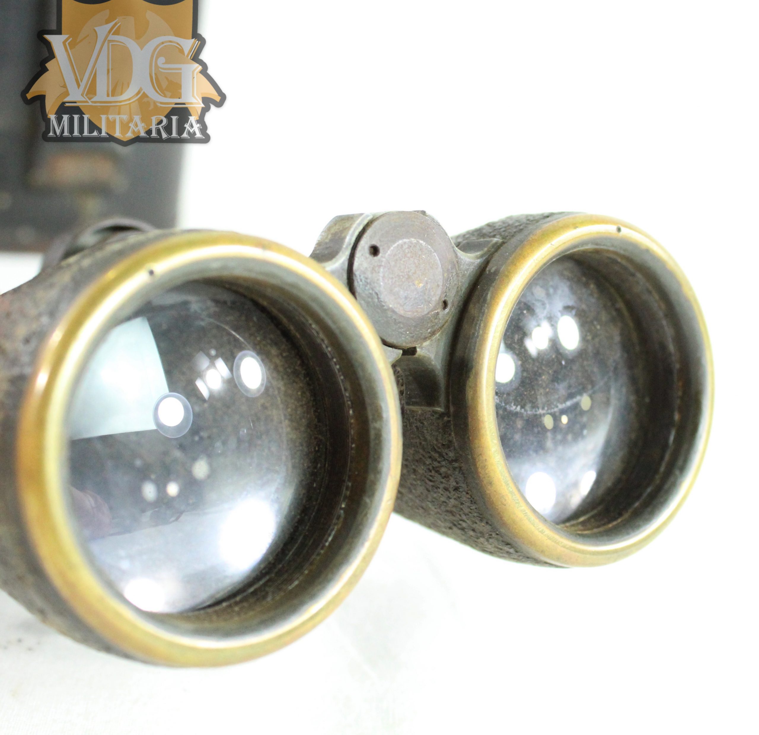 WW1 German Fernglas 08 Field Binoculars with Original Case - Image 4