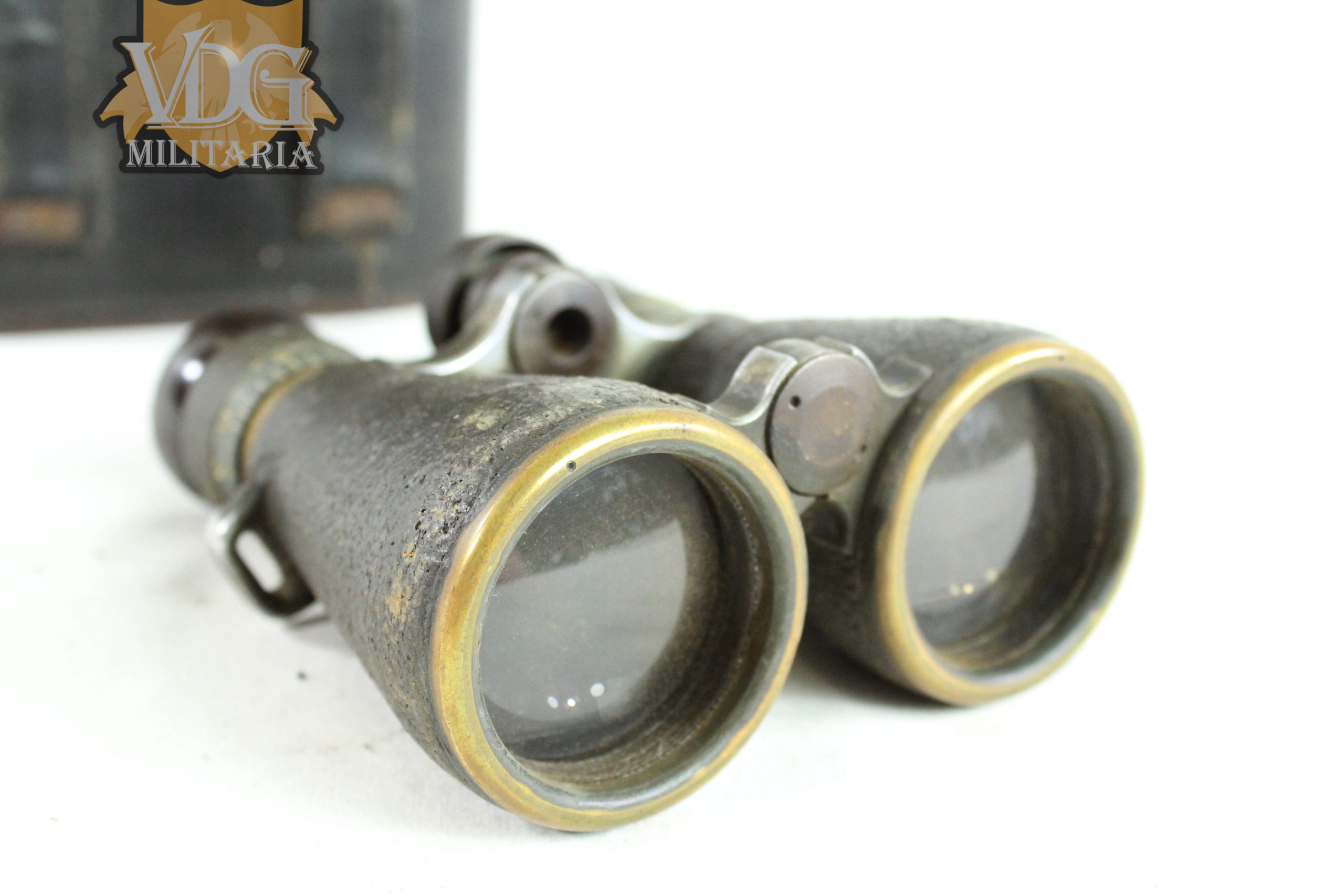 WW1 German Fernglas 08 Field Binoculars with Original Case - Image 5