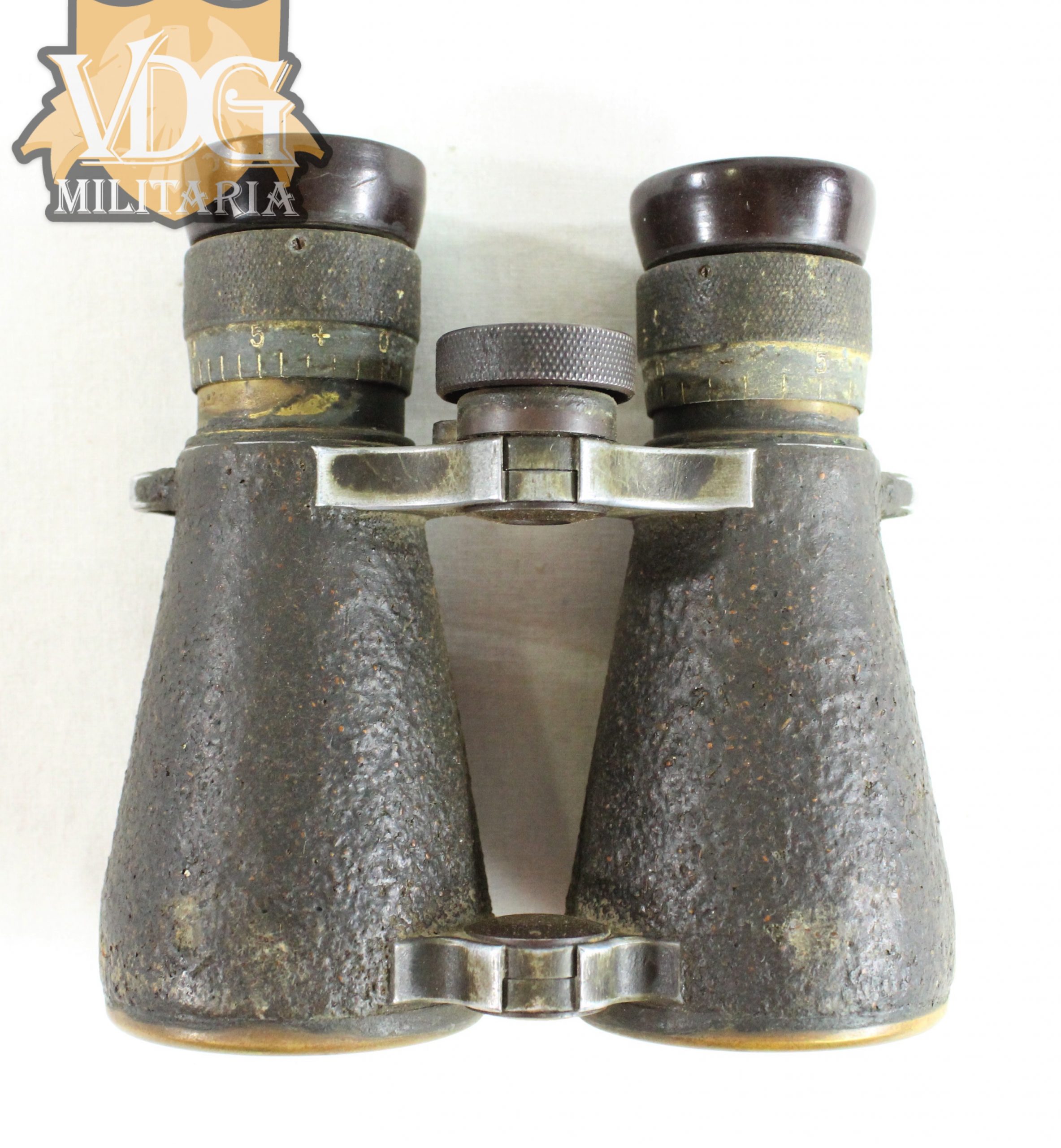 WW1 German Fernglas 08 Field Binoculars with Original Case - Image 8