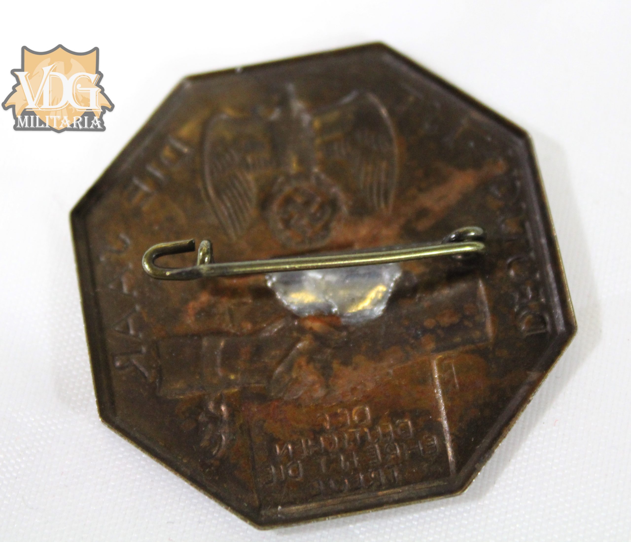 WW2 German "Deutsch Ist Die Saar" 1934 Tinnie - Image 2