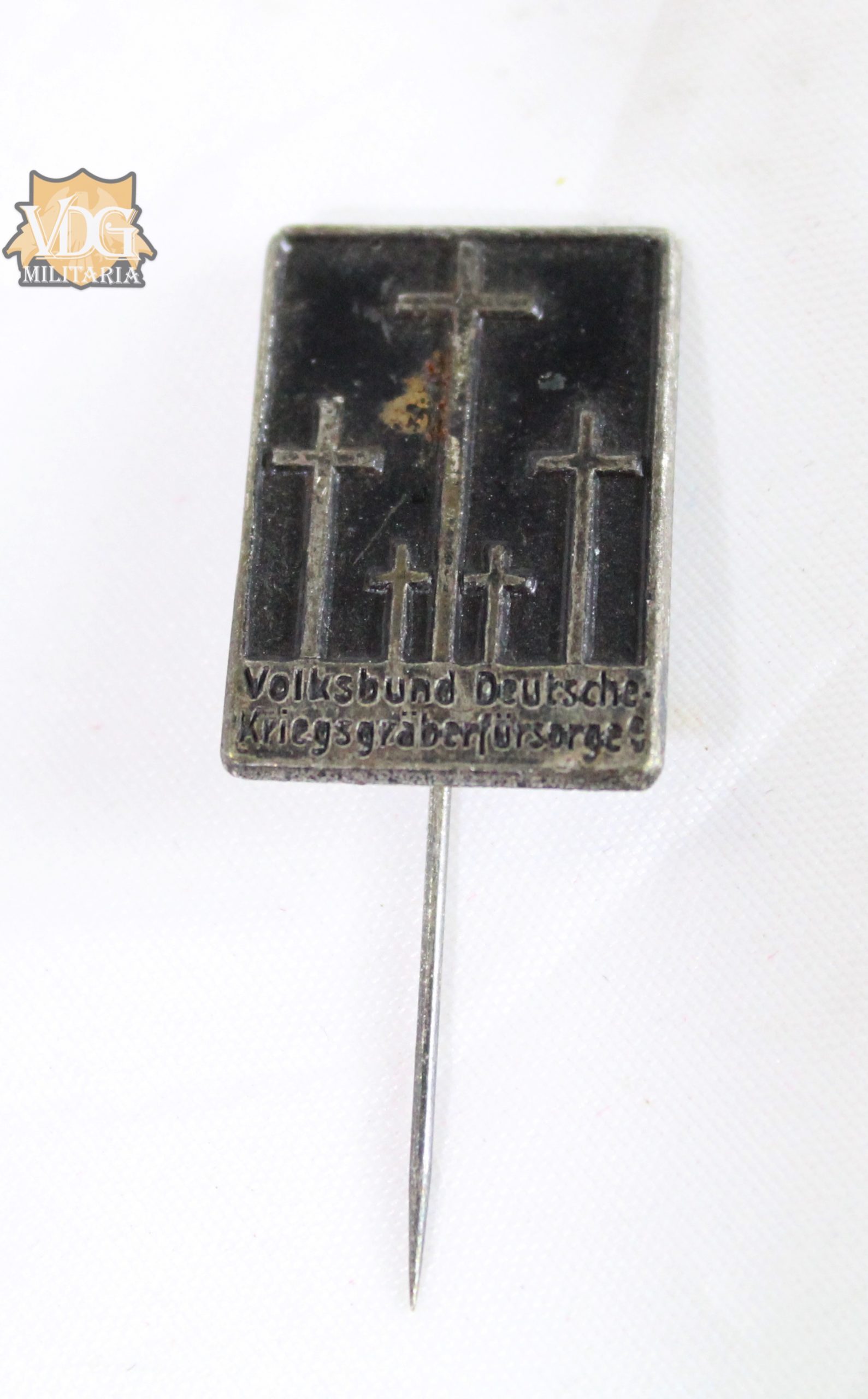 WW2 German Volksbund Deutsche Kriegsgräberfürsorge Pin - Image 2