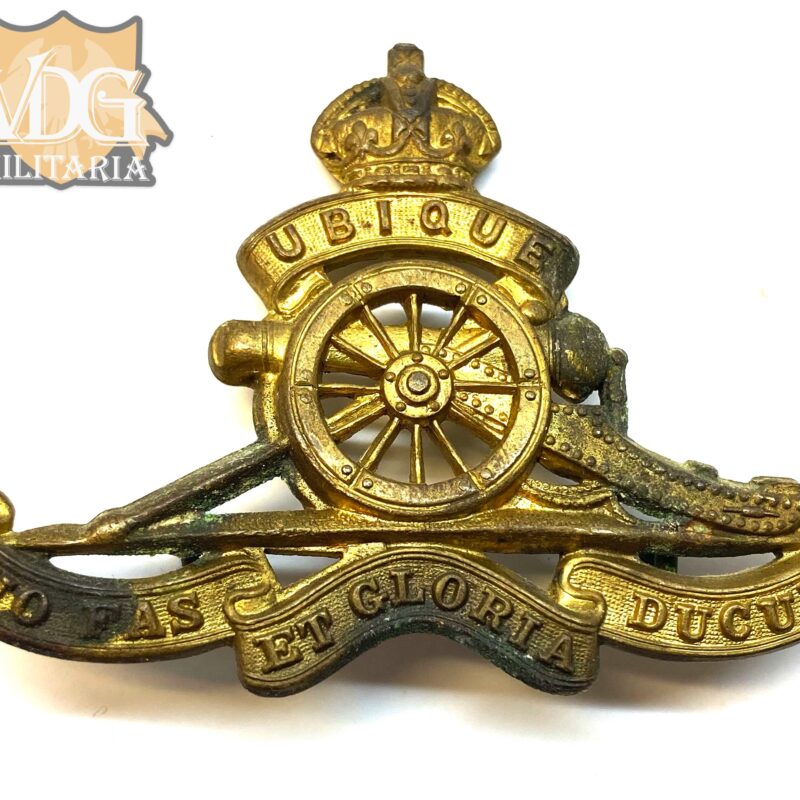 WW2 British Royal Artillery Cap Badge
