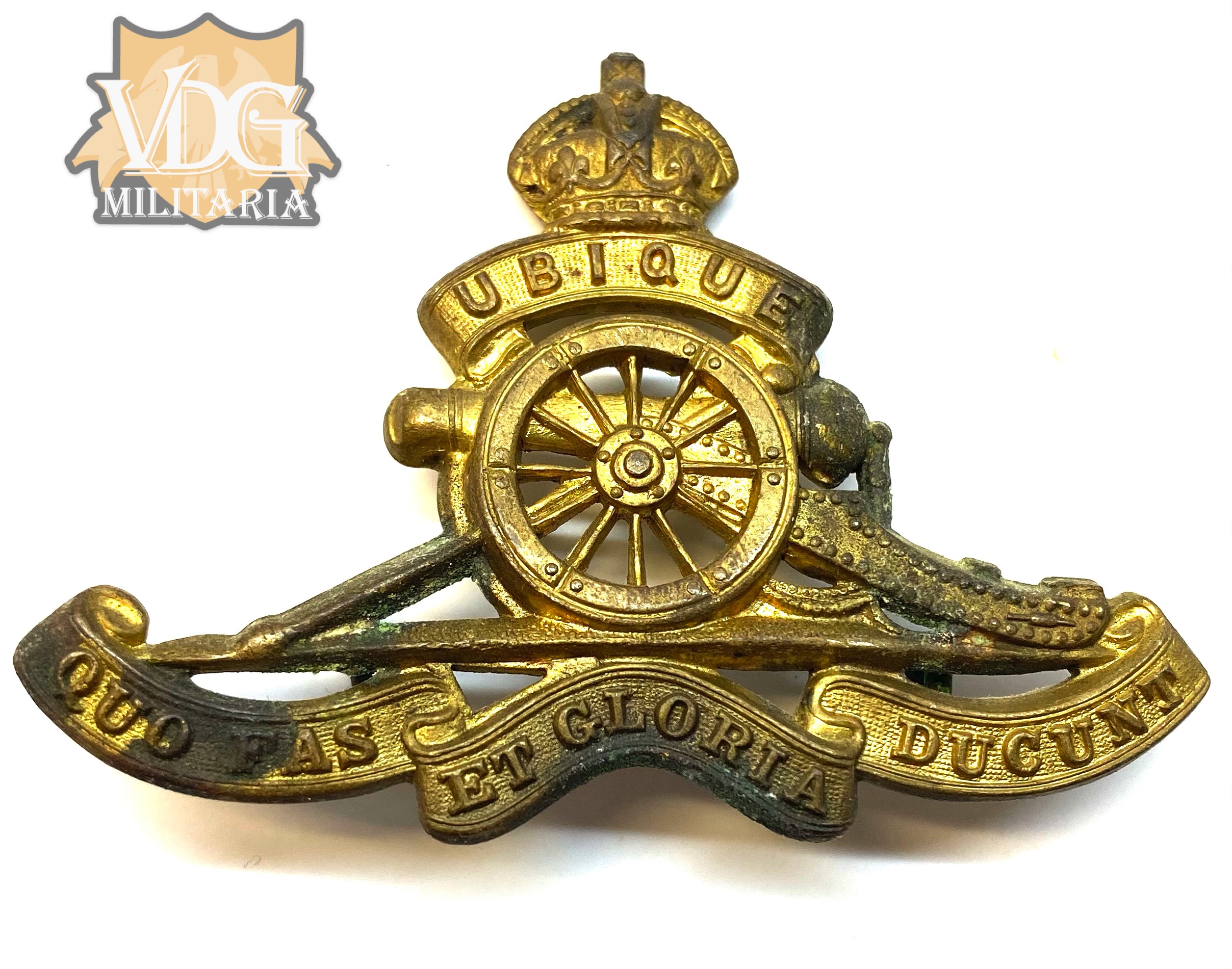 WW2 British Royal Artillery Cap Badge