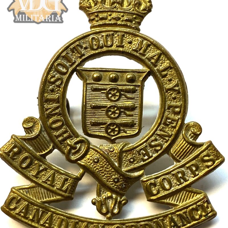 WW2 Royal Canadian Ordnance Corps Cap Badge