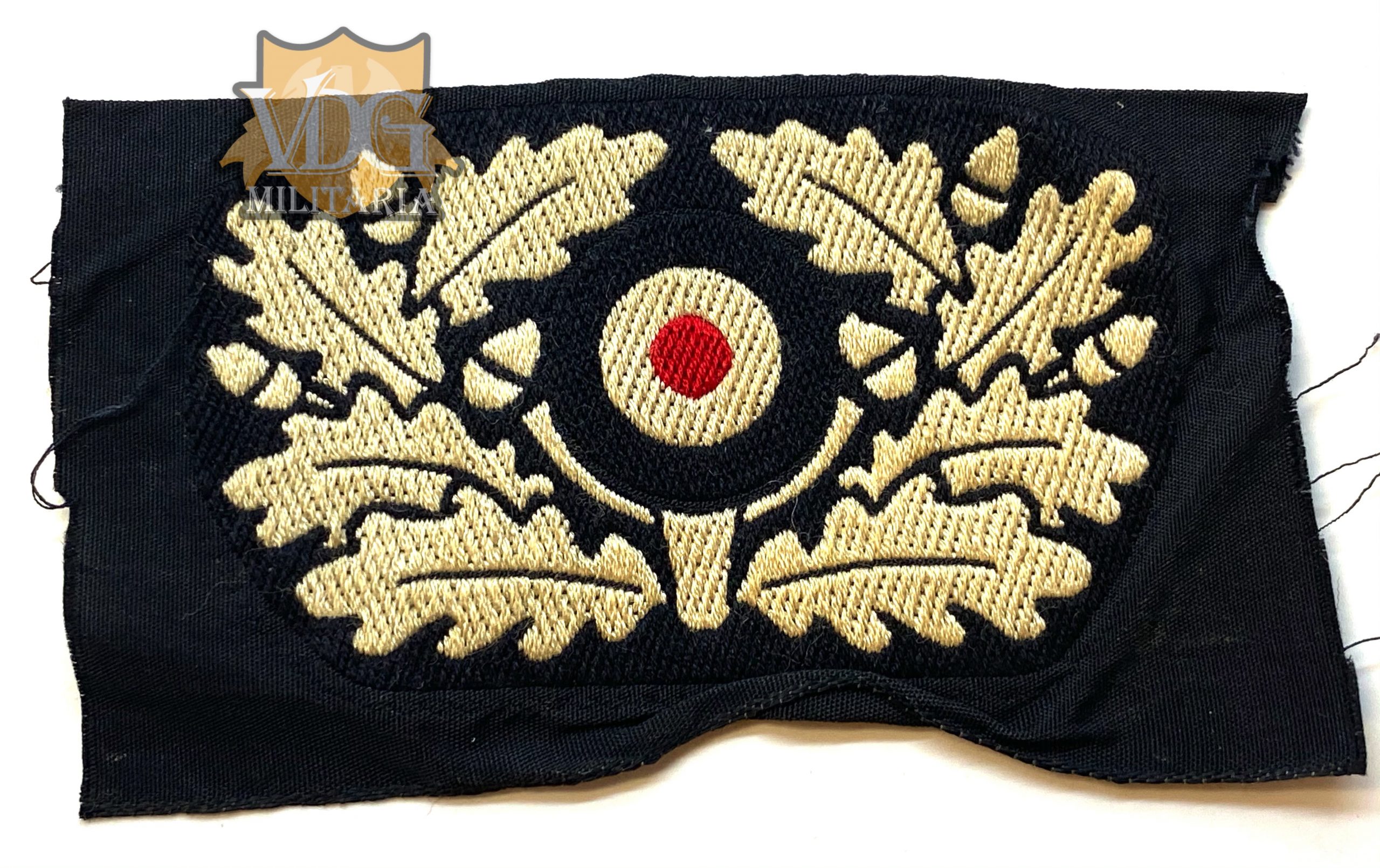 WW2 German Heer Panzer Beret Cloth BeVo Cockade and Wreath (Panzerbarett BeVo Kranzabzeichen)