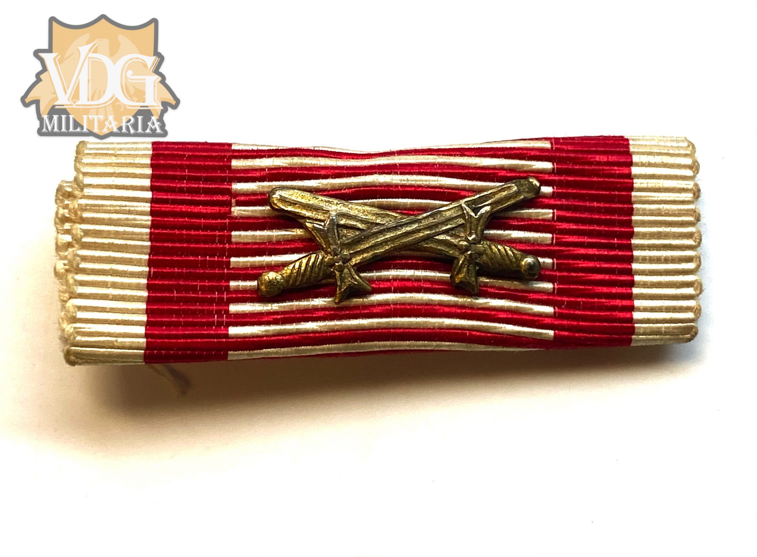 WW1 Austro-Hungarian Medal for Military Merit ‘Signum Laudis’ on war ribbon with crossed sword Ribbon