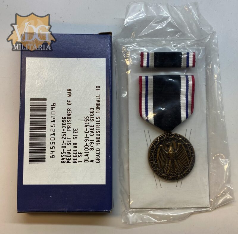 US Prisoner of War Medal Set in Box 1991 NOS-Graco Industries