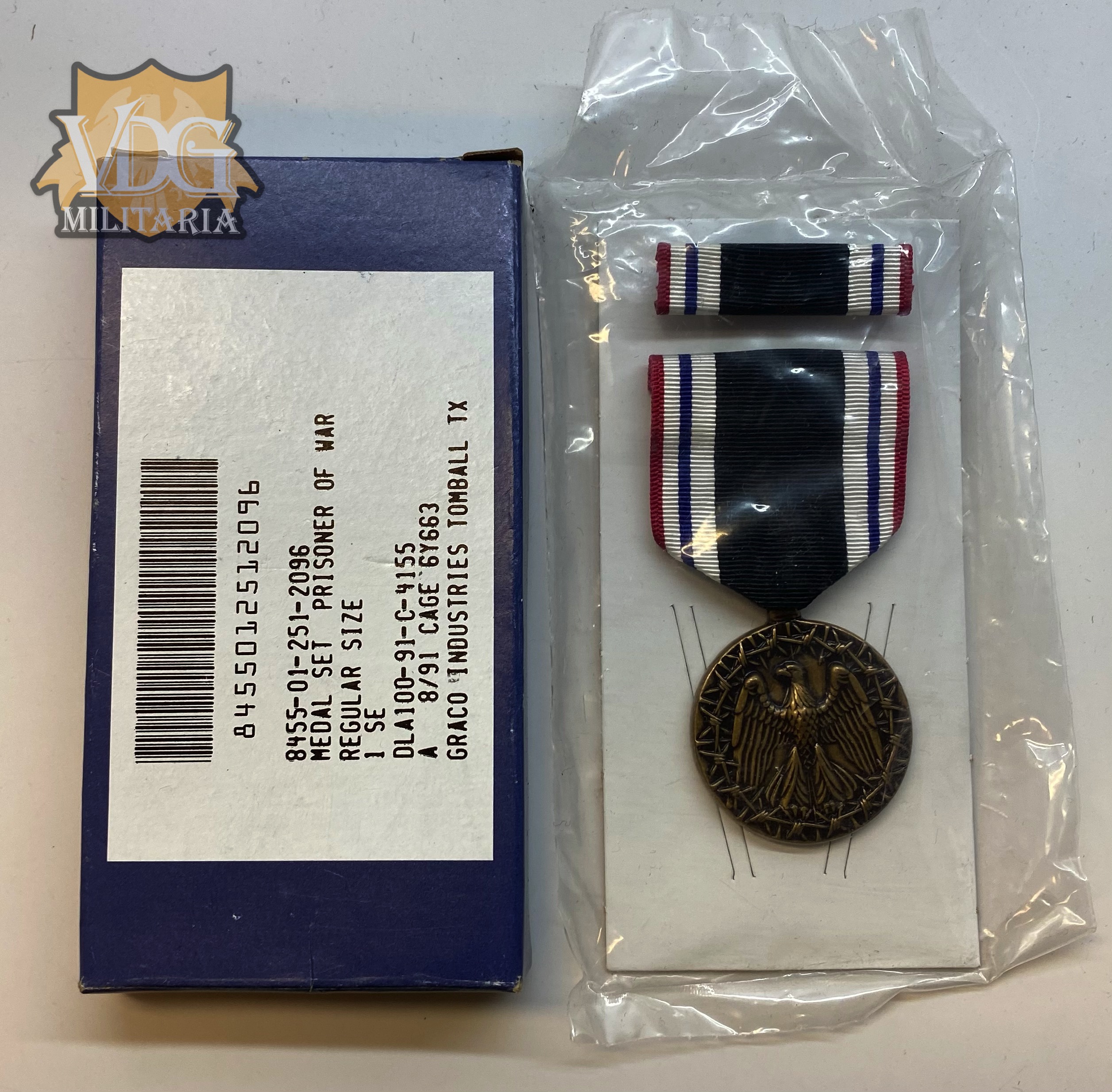 US Prisoner of War Medal Set in Box 1991 NOS-Graco Industries