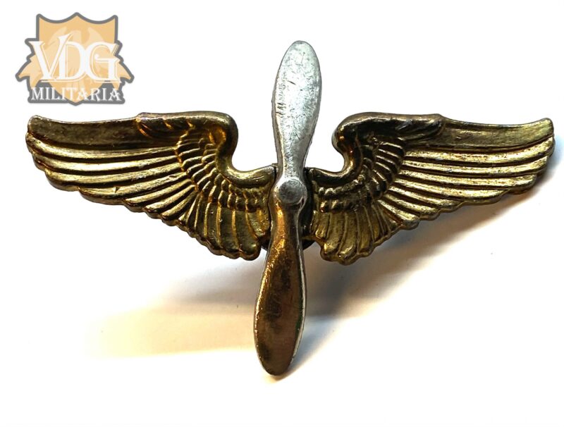 WW2 US Aviation Cadet Visor Badge