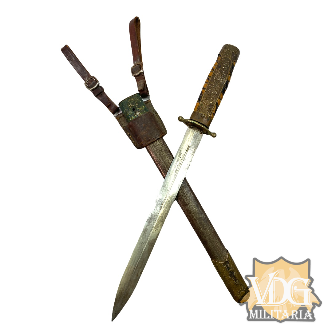 WW2 Chinese Dagger and Hanger