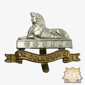 WW2 Era British Army Lincolnshire Regiment Cap Badge