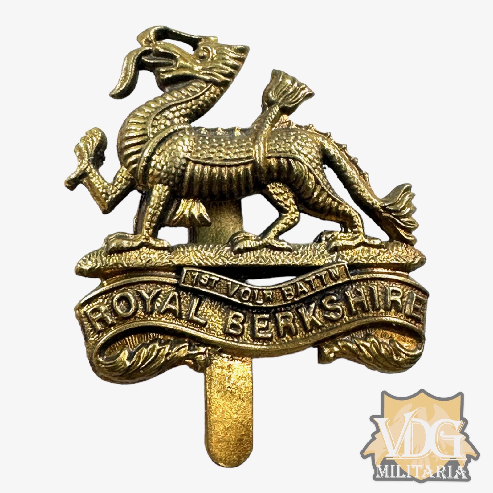WW1 British Army Royal Berkshire Regiment Cap Badge-J.R. Gaunt, London