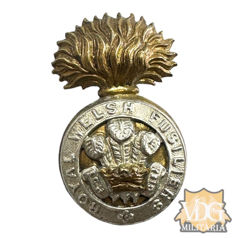 WW2 British Army Royal Welsh Fusiliers Cap Badge