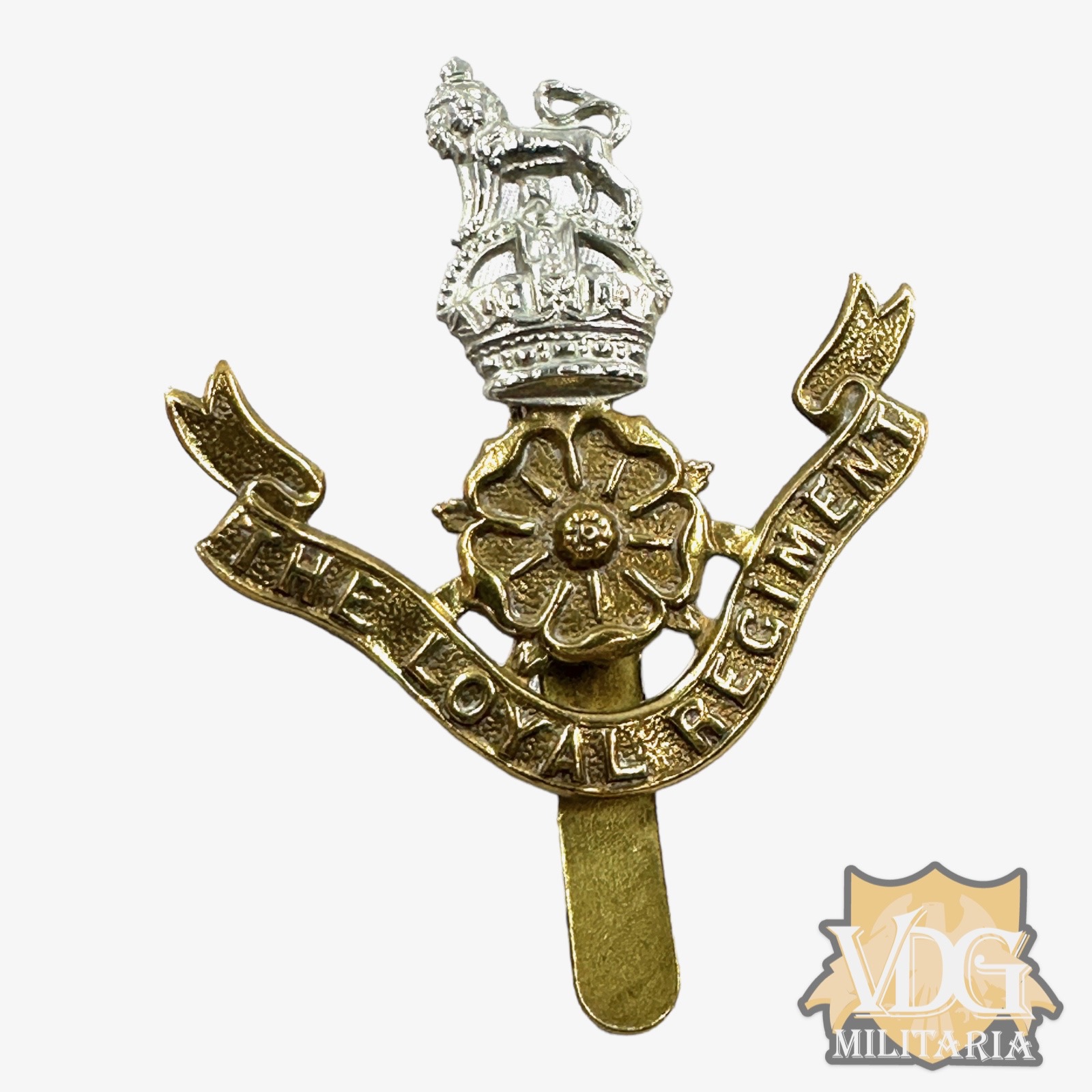WW2 British Army "The Loyal Regiment" North Lancashire Cap Badge