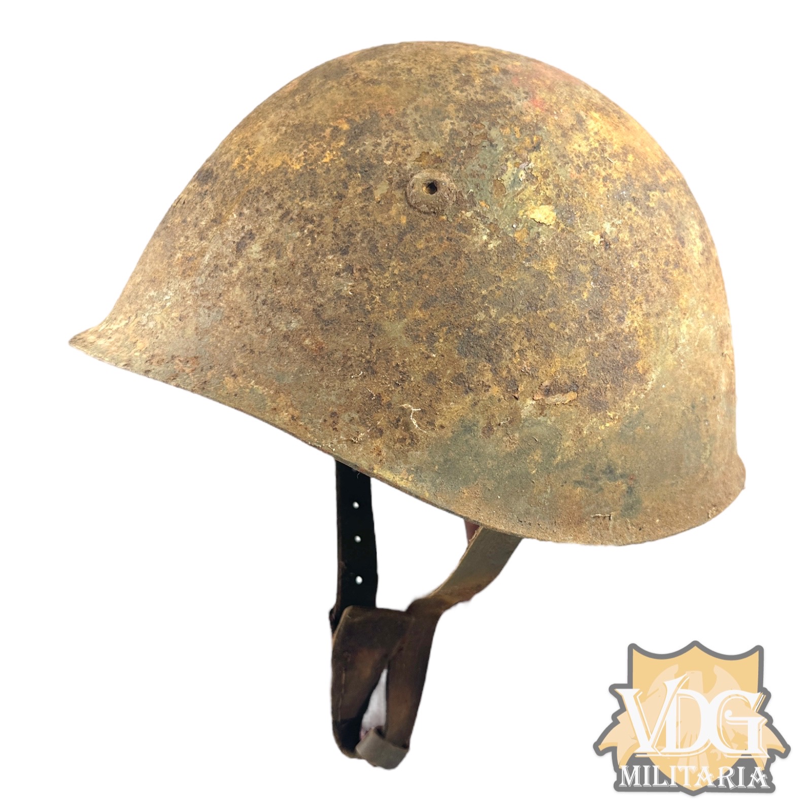 WW2 Italian M33 Helmet with Size 61 Liner & Chinstrap