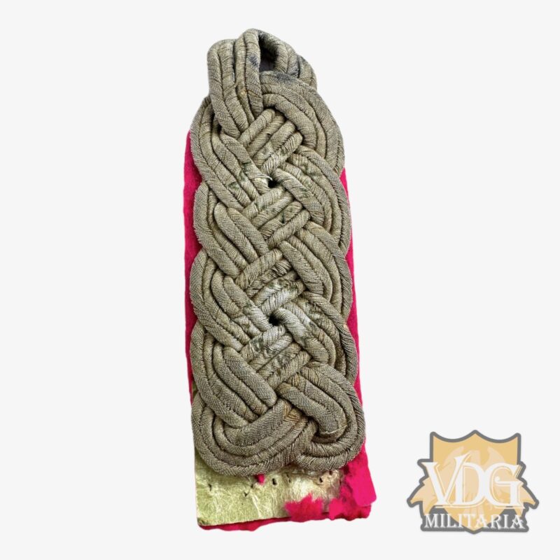 WW2 German Wehrmacht Heer Panzer Oberst Sewn In-Shoulder Board