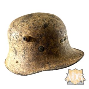 Irish M1927 White Painted Vickers Helmet, complete with Liner & Chinstrap #1
