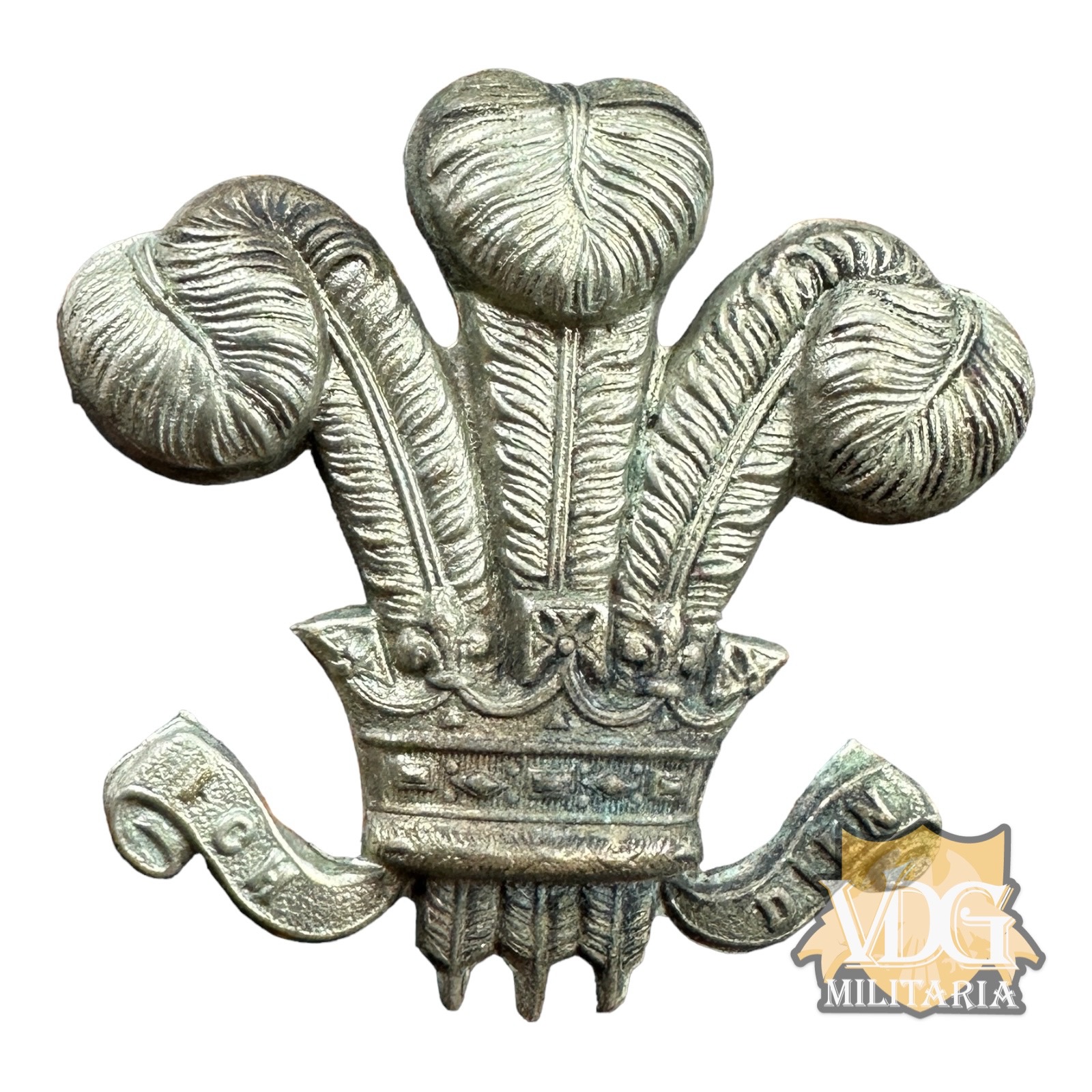 WW2 British Army Welsh "Ich Dien" Regiment Cap Badge