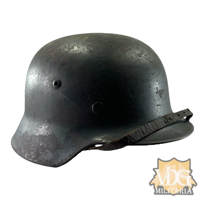 WW2 German Wehrmacht M35 Helmet Complete with size 56 Liner & Chinstrap