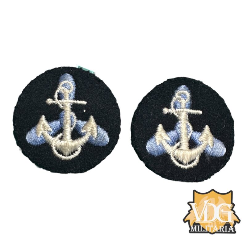 WW2 Era US Navy WAVES Anchor Collar Patch Insignia Set