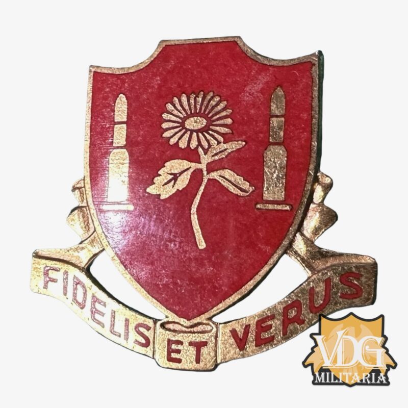 WW2 US Army 29th Artillery Regiment "Fidelis Et Verus" Pin Back Distinctive Unit Insignia DUI