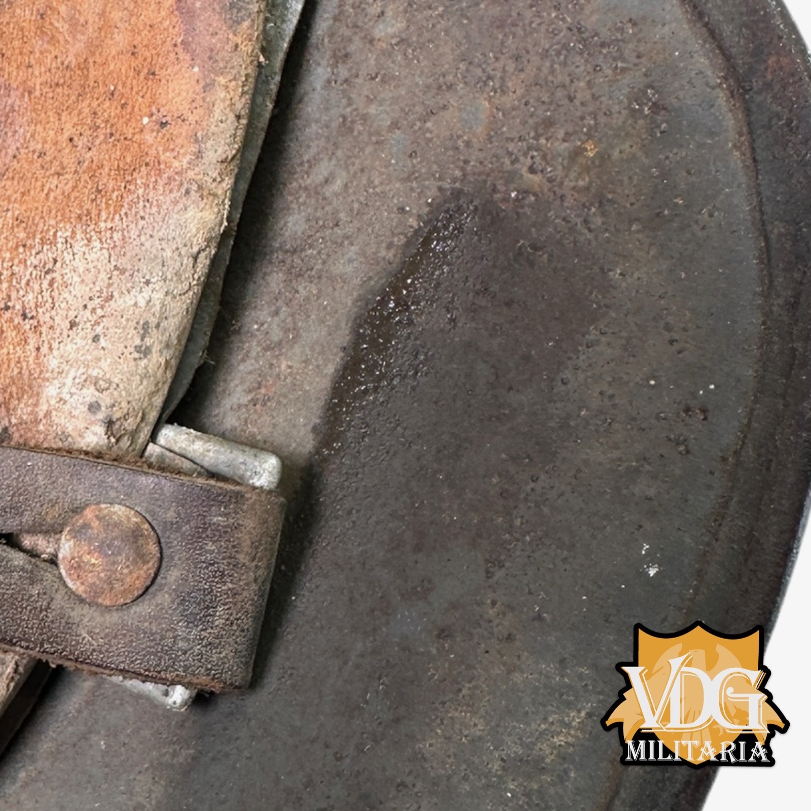 WW2 German Luftwaffe SD M40 Helmet w/ Blood Stained Liner & Partial Chinstrap - Image 28