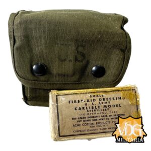 WW2 US Army Jungle 1st Aid Pouch, Arakelian Co. 1945 w/ 1942 Bandage