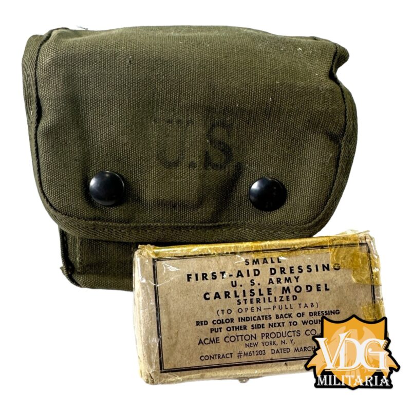 WW2 US Army Jungle 1st Aid Pouch, Arakelian Co. 1945 w/ 1942  Bandage