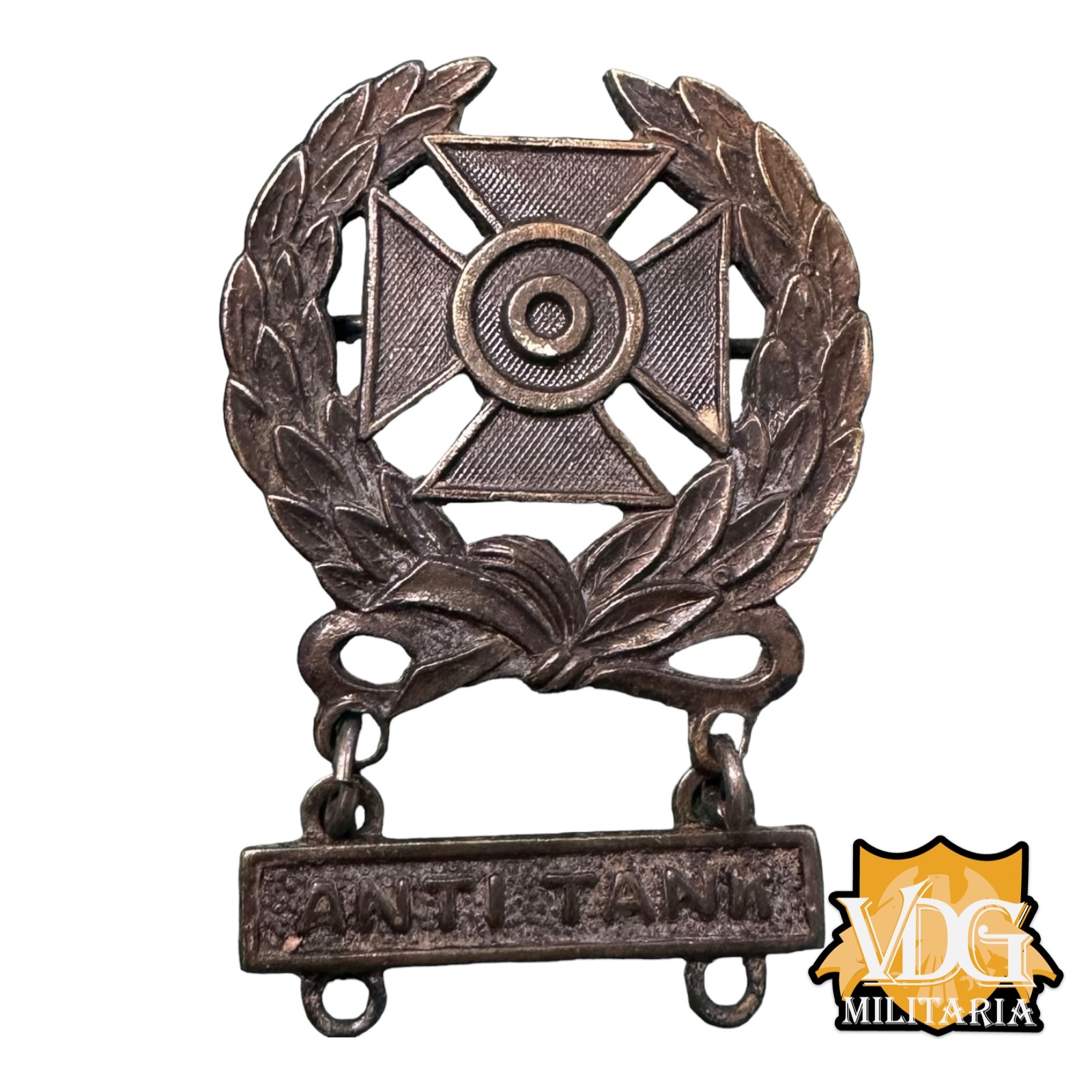 WW2 US Army Expert Anti-Tank Un Marked Pin Back Badge