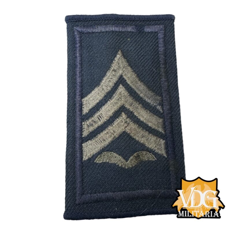 Irish Air Corps Sáirsint (Sergeant) Slip on Shoulder Insignia