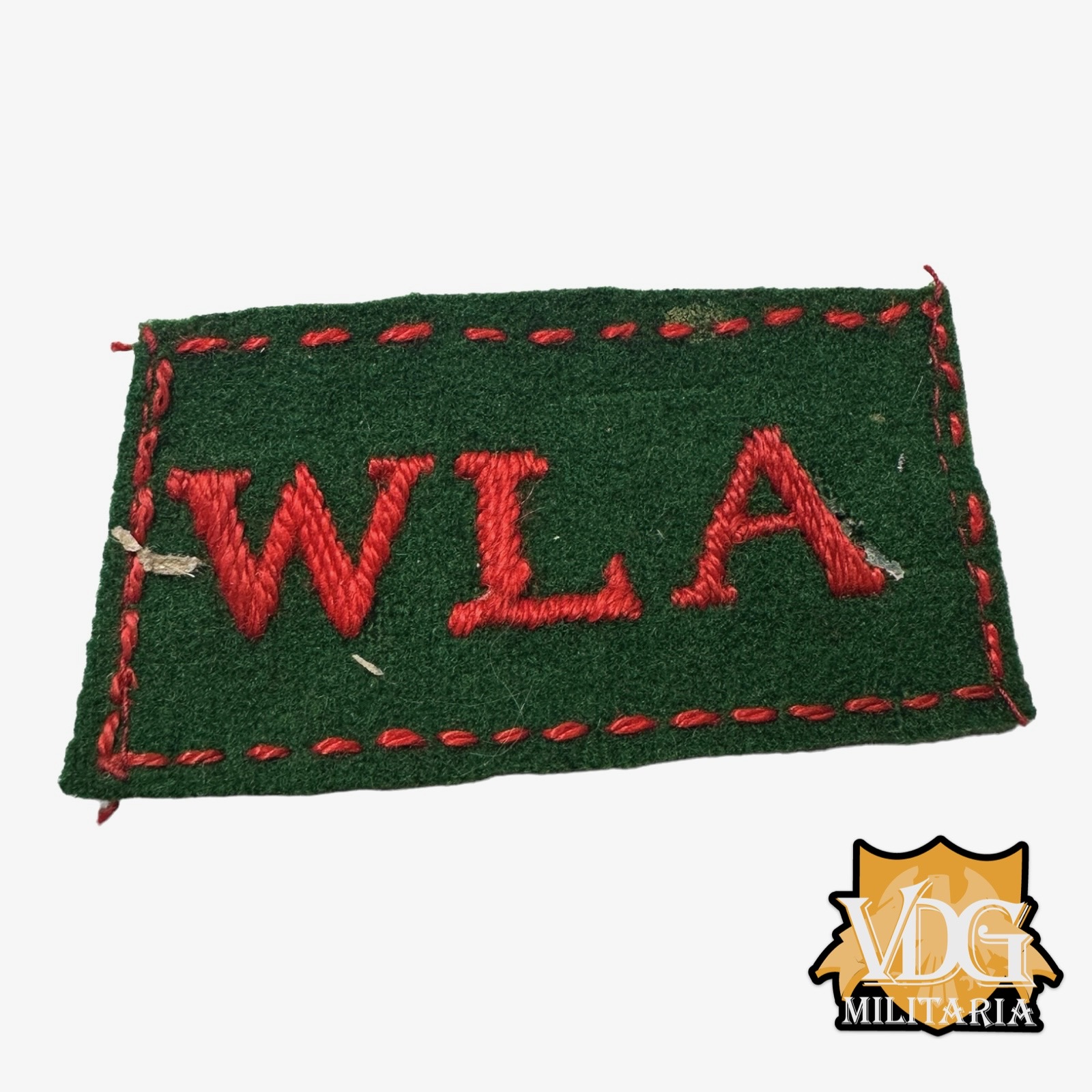 WW2 British Womens Land Army WLA slip-on shoulder title