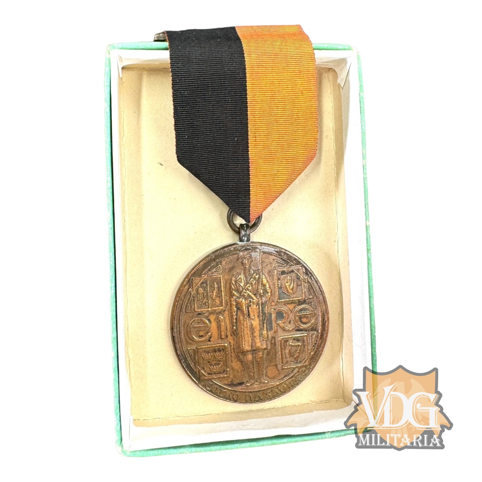 Ireland "An Bonn Comórtha na Saoirse” Irish Truce Commemoration Medal with Box