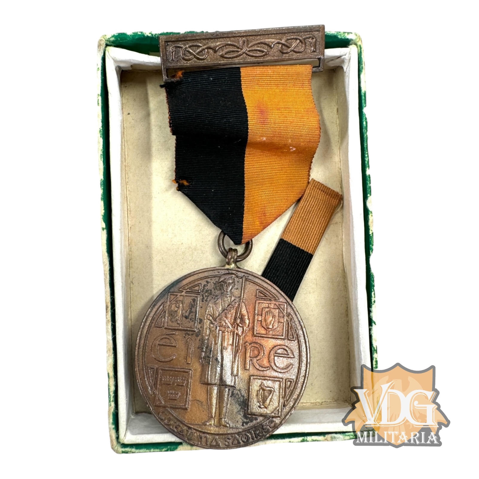 Ireland "An Bonn Comórtha na Saoirse” Irish Truce Commemoration Medal with Ribbon and Box