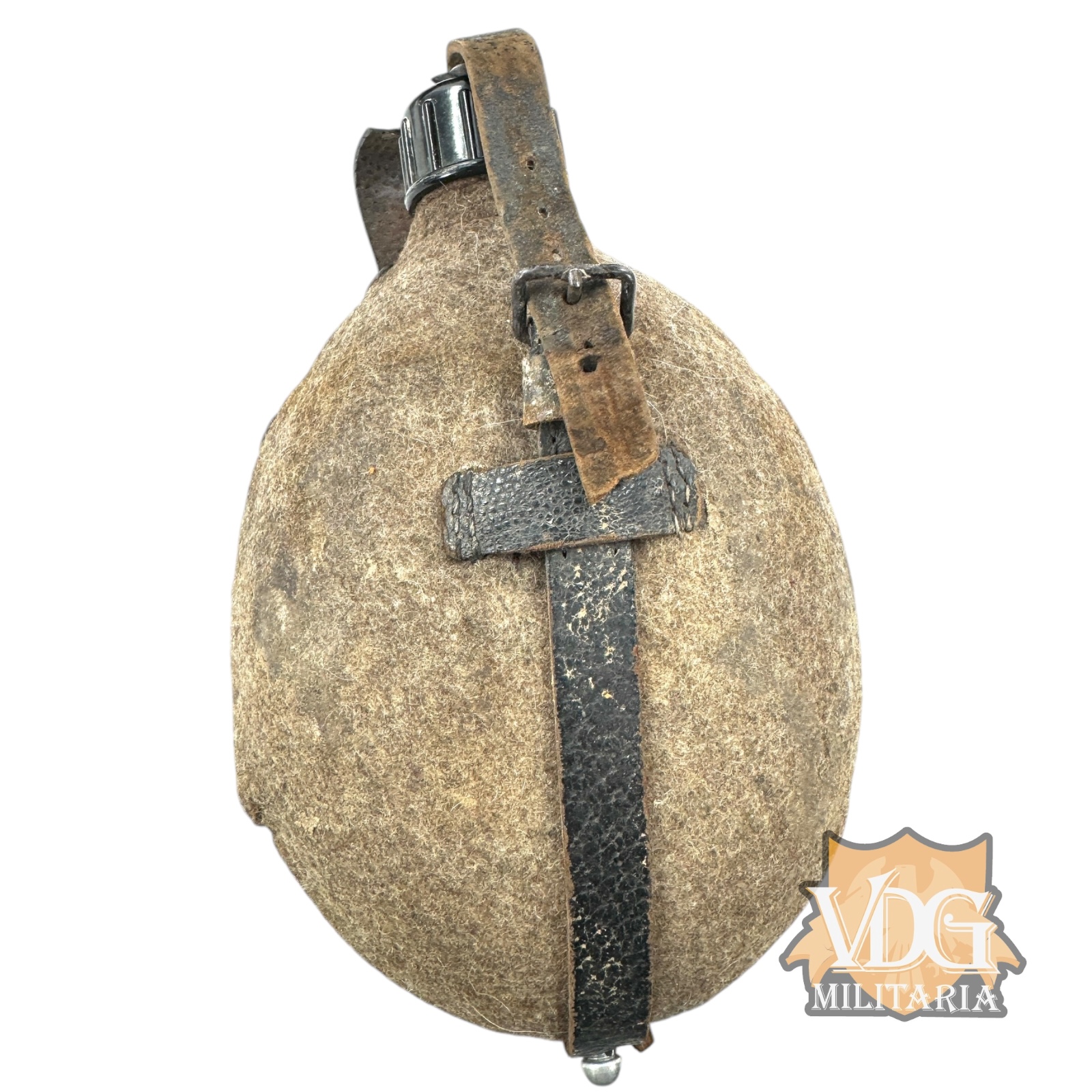 WW2 German Wehrmacht M31 Canteen – Late War Variant with Red Painted Flask