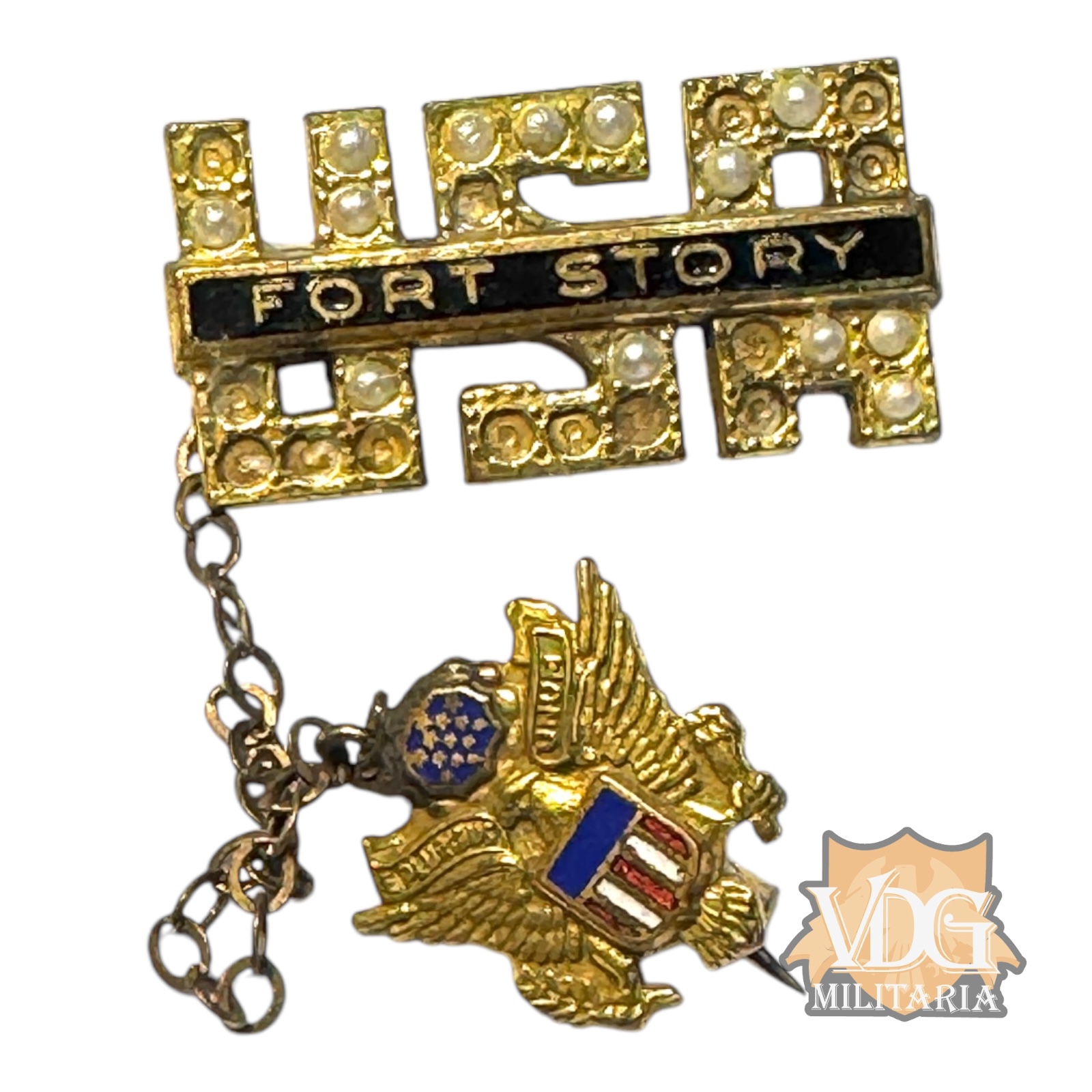 WW2 Era US Army Fort Story Sweetheart Pin – Pearl and Enamel Design