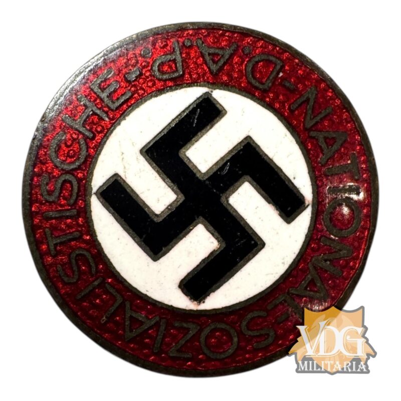WW2 German NSDAP Enamel Party Badge Pin-RZM M1/127 Gustav Mössmer of Offenbach am Main
