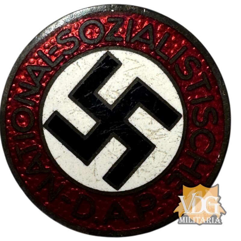 WW2 German NSDAP Enamel Party Badge Pin-RZM M1/102 Frank & Reif, Stuttgart