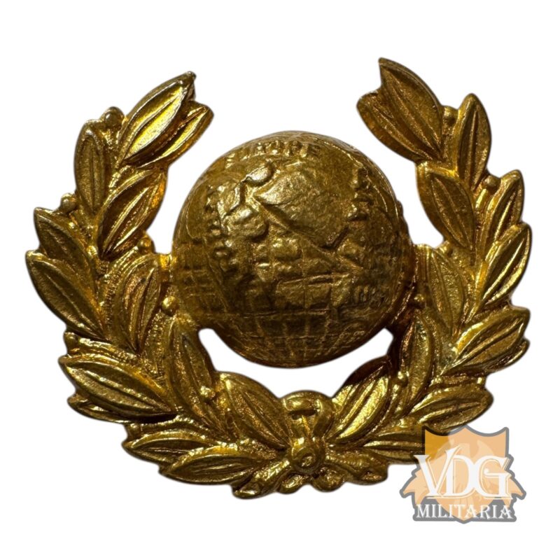 WW2 British Royal Marines Visor Cap Badge