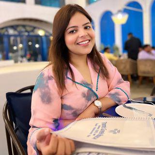 Divya Arora |Professional Makeup Artist|