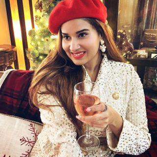 TAANYA HOODA