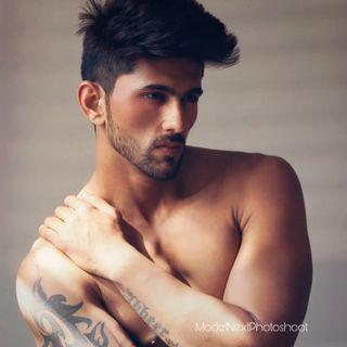 𝐀𝐛𝐡𝐞𝐞𝐫 𝐓𝐲𝐚𝐠𝐢🧿/Delhi/Model