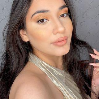 Ashwini Sharma 💄 | Lip, beauty & fashion Expert 💋