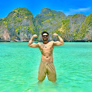 SuMeEt ChOuRaSiA
