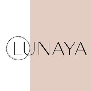 L U N A Y A
