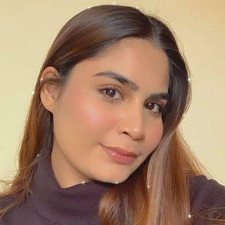 Isha Arora | Makeup artist