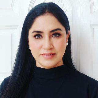 Makeup Artist | Simran Takkar
