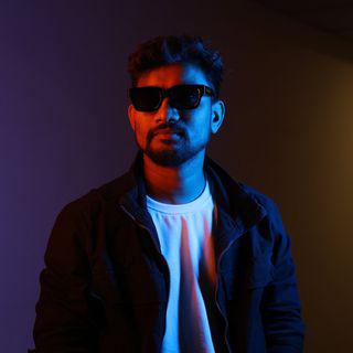 DJ Dee (Chintan Thakor)
